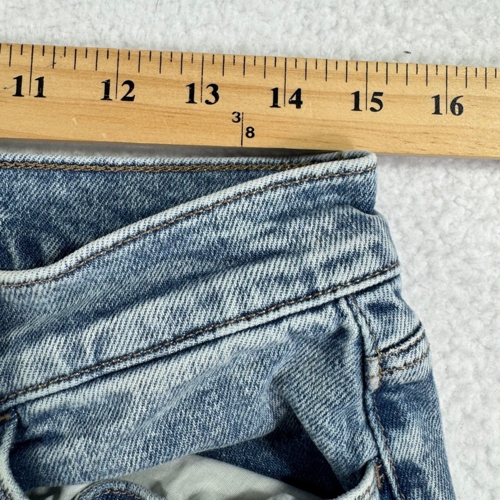 SO Juniors Jeans Distressed Acid Wash Boyfriend Low Rise Denim Pants Size 11 30W - Picture 5 of 8